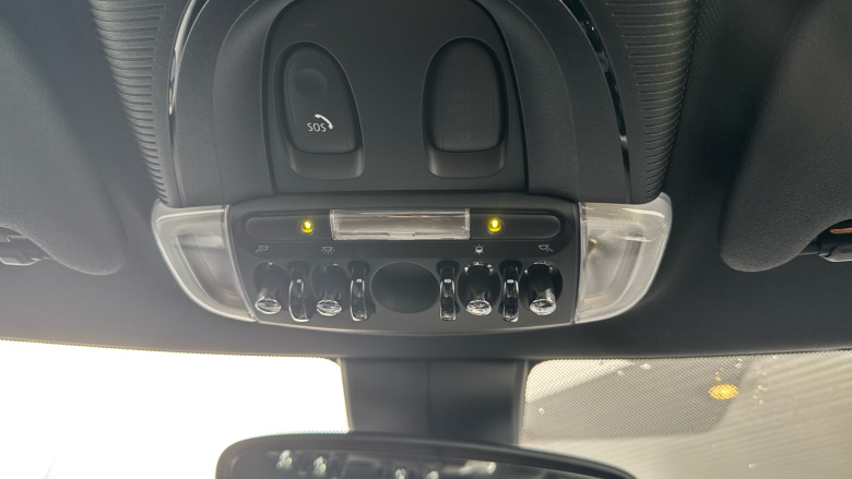 MINI Hatchback 135kW Cooper S Level 2 33kWh 3dr Auto Electric Hatchback